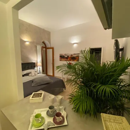 Navona Domitia Apartment
