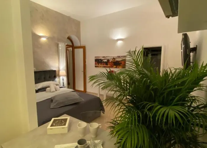 Navona Domitia Apartment