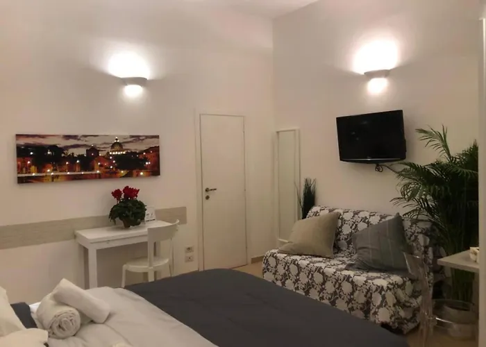 Navona Domitia Apartment *