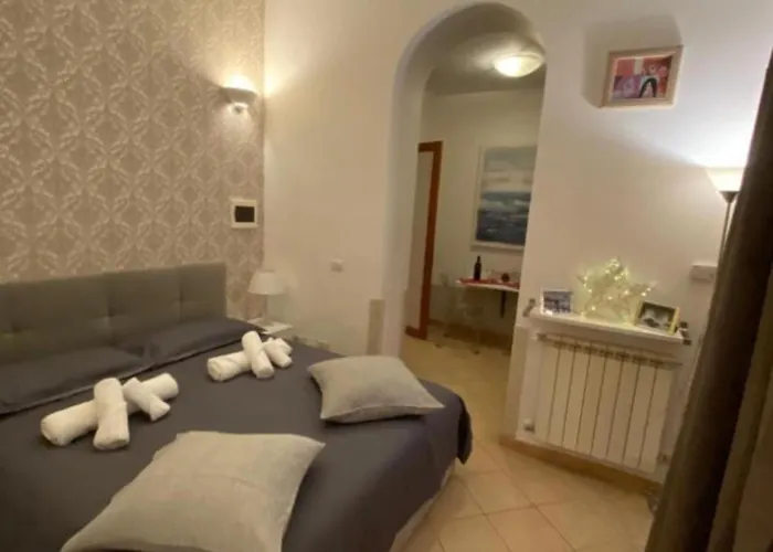 Navona Domitia Apartment *